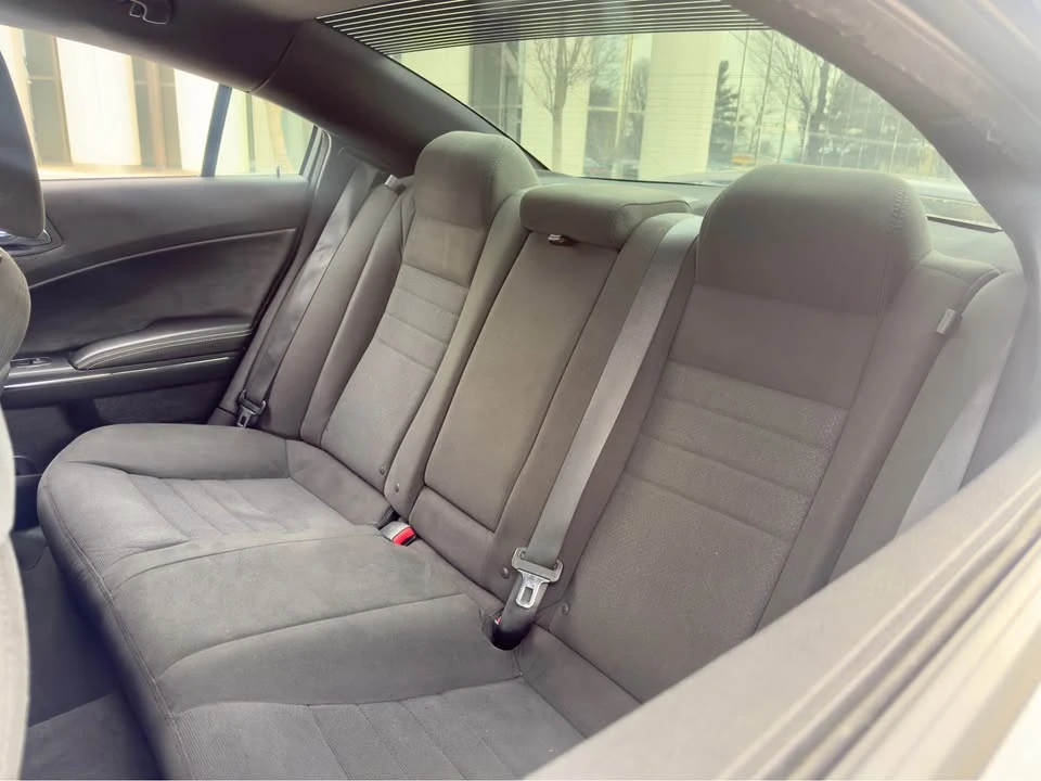 2014 Dodge Charger 7th Gen - Image 15 of 19