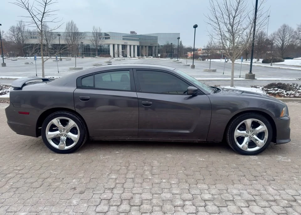 2014 Dodge Charger 7th Gen - Image 8 of 19