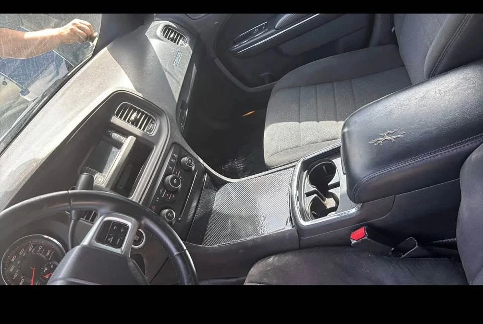 2014 Dodge Charger 6th Gen - Image 2 of 3