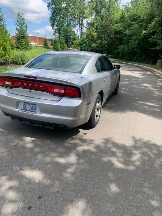 2014 Dodge Charger 7th Gen - Image 4 of 11