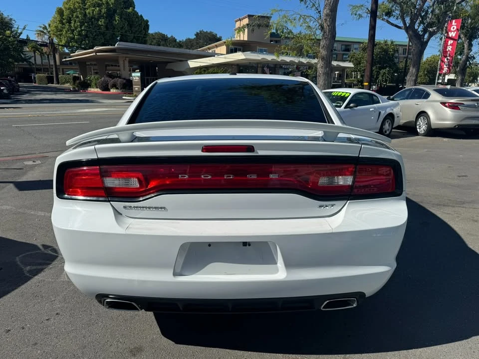 2014 Dodge Charger 7th Gen - Image 3 of 10