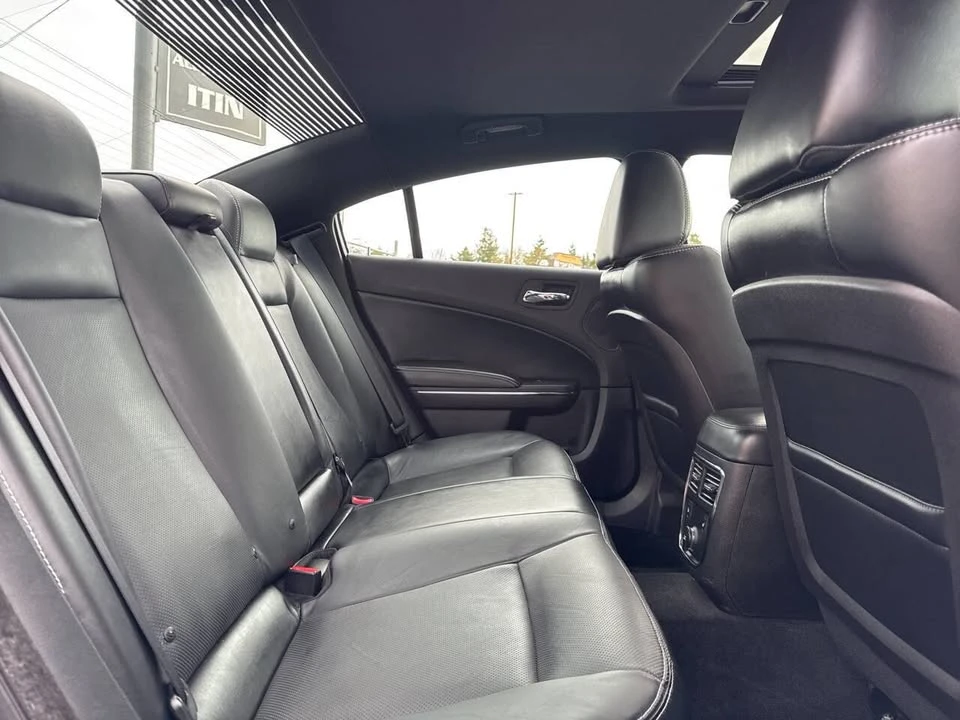 2014 Dodge Charger 7th Gen - Image 18 of 19