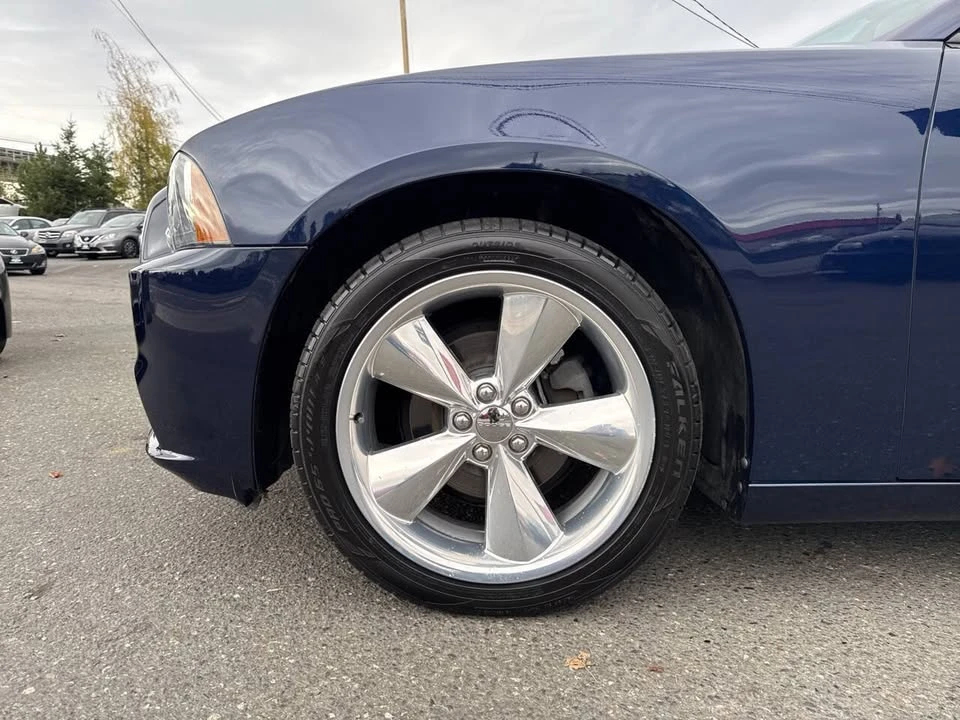 2014 Dodge Charger 7th Gen - Image 2 of 19