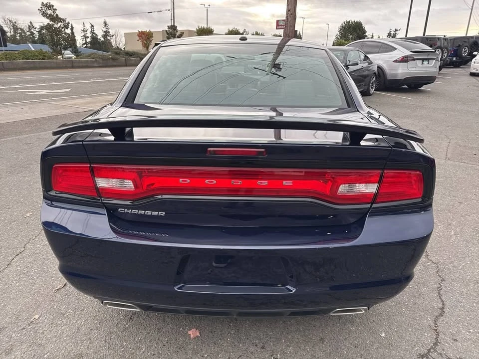 2014 Dodge Charger 7th Gen - Image 5 of 19