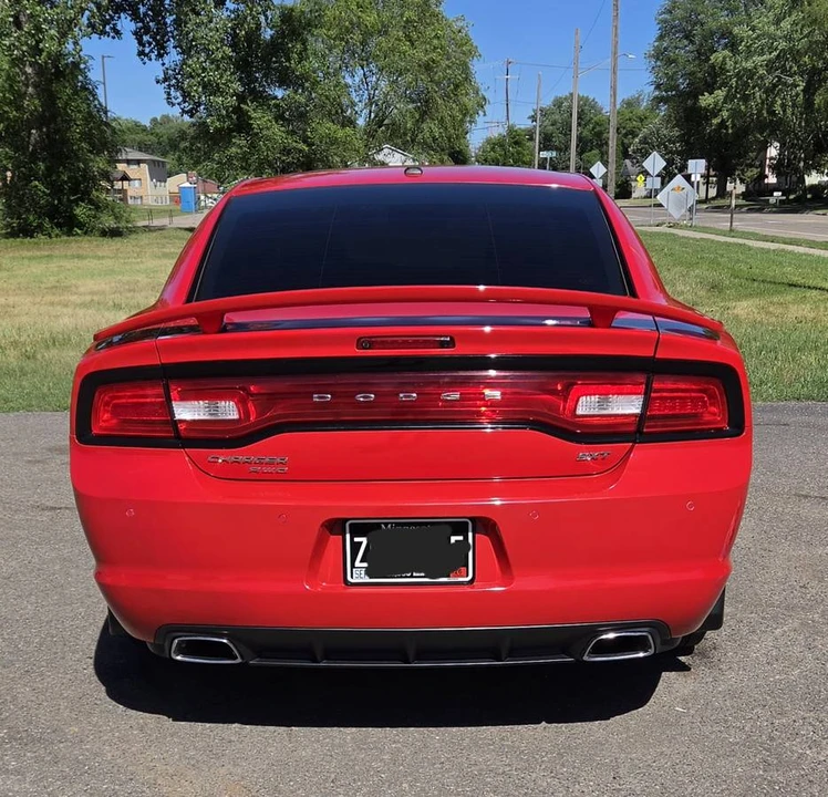 2014 Dodge Charger 7th Gen - Image 4 of 12