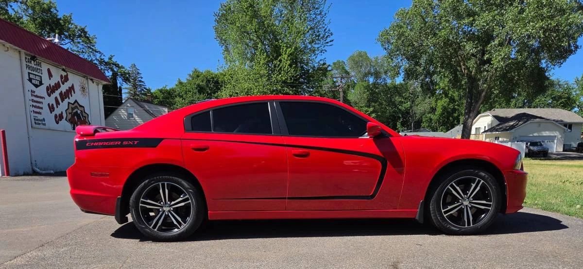 2014 Dodge Charger 7th Gen - Image 5 of 12