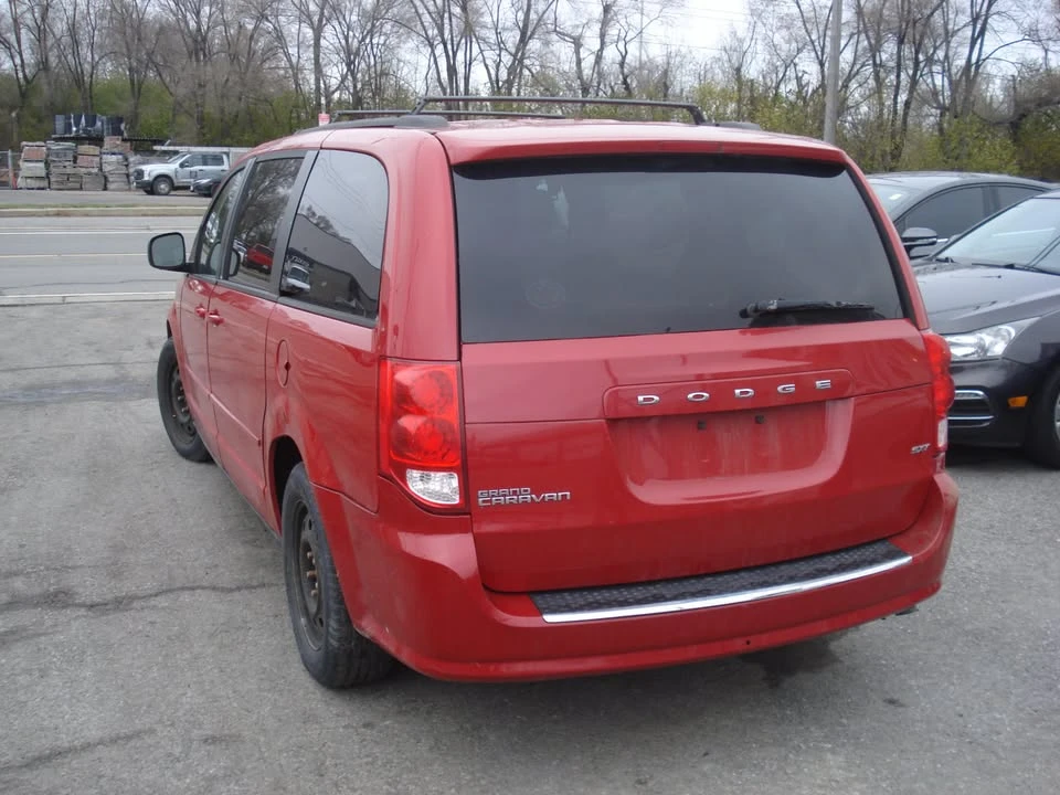 2014 Dodge Caravan - Image 4 of 18