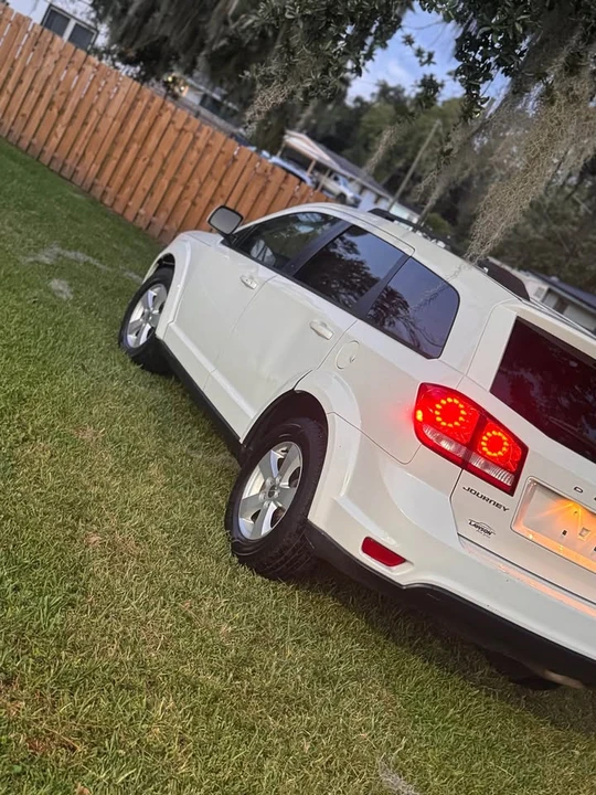 2014 Dodge Journey - Image 3 of 10