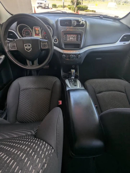2014 Dodge Journey - Image 10 of 15
