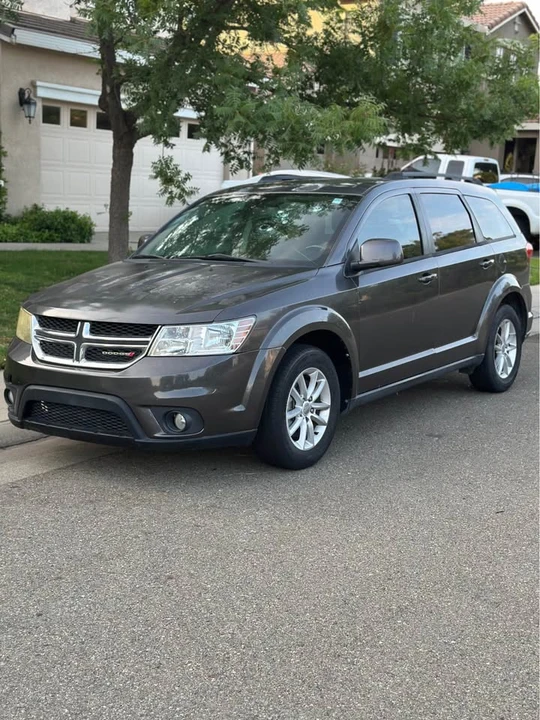 2014 Dodge Journey - Image 2 of 15