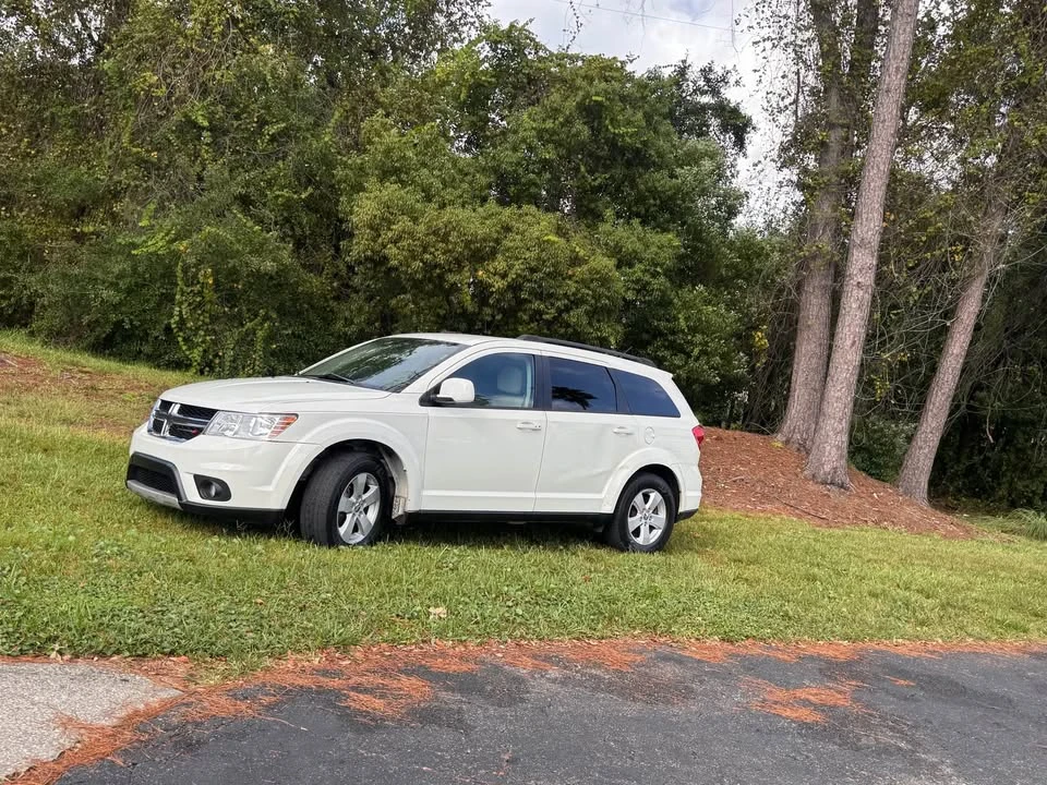 2014 Dodge Journey - Image 2 of 5