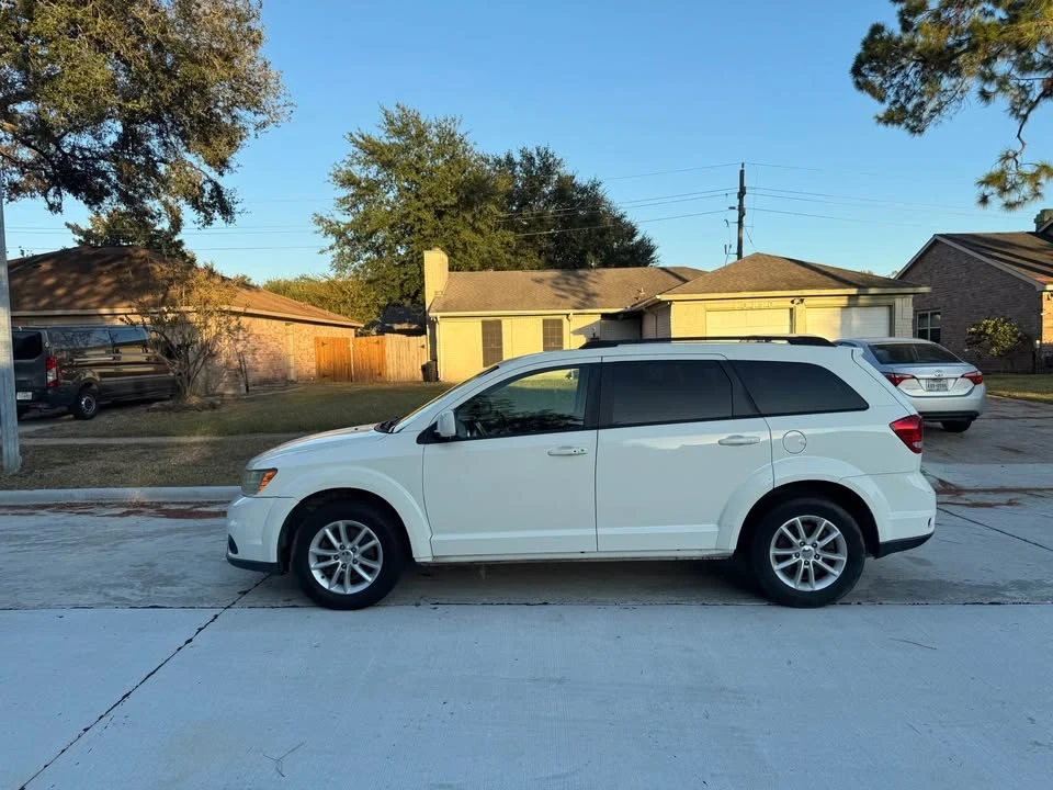2014 Dodge Journey - Image 2 of 10