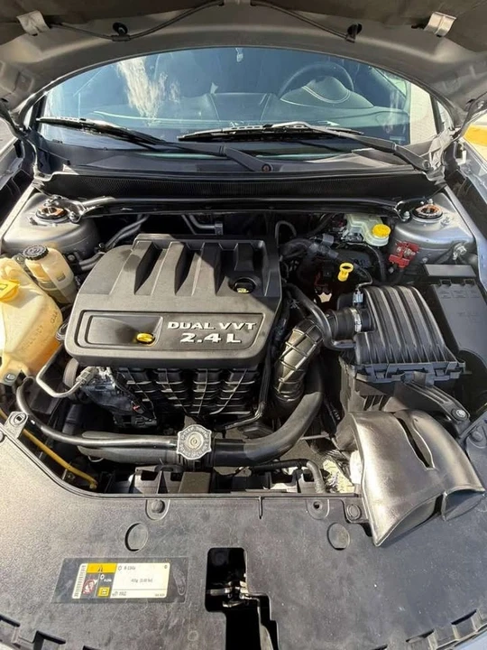 2014 Dodge Avenger Sedan - Image 15 of 18