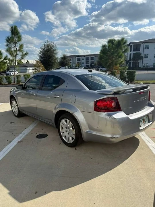 2014 Dodge Avenger Sedan - Image 6 of 18