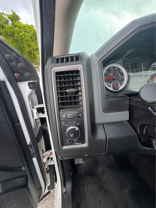 2014 Dodge Ram 4th Gen - Image 10 of 12