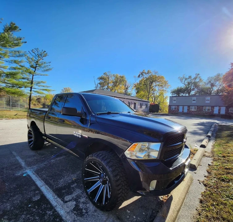 2014 Dodge Ram 4th Gen - Image 11 of 15
