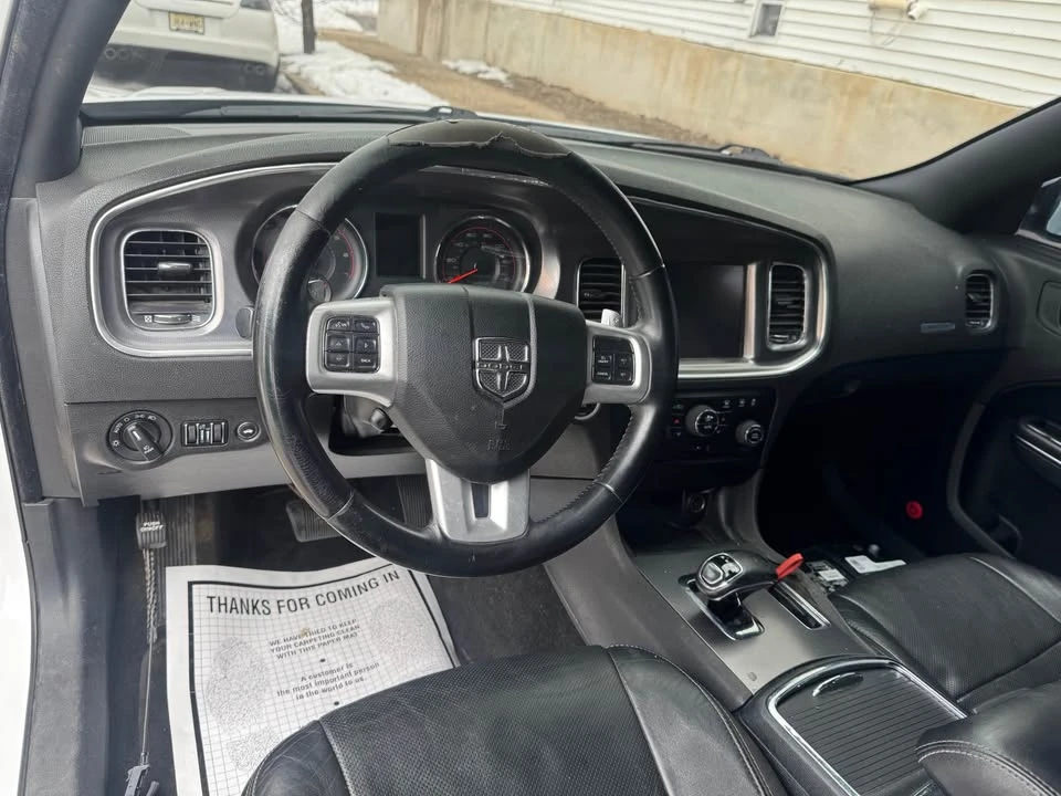 2014 Dodge Avenger Sedan - Image 6 of 13