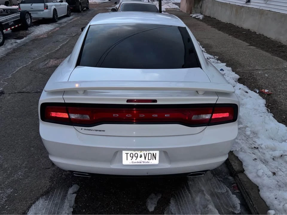 2014 Dodge Avenger Sedan - Image 5 of 13