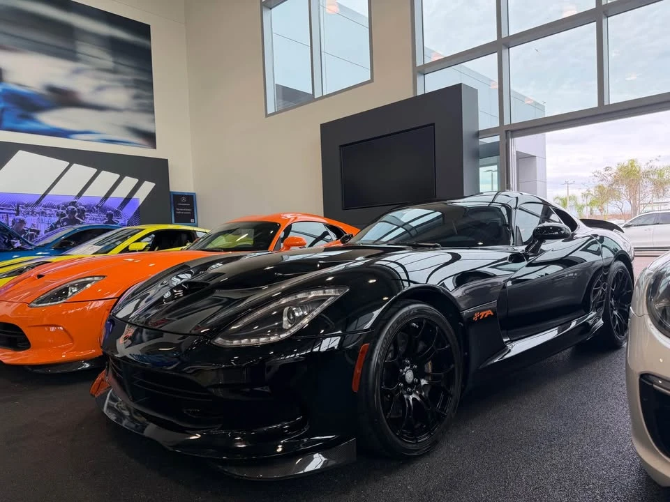 2014 Dodge Viper 5th Gen - Image 9 of 12
