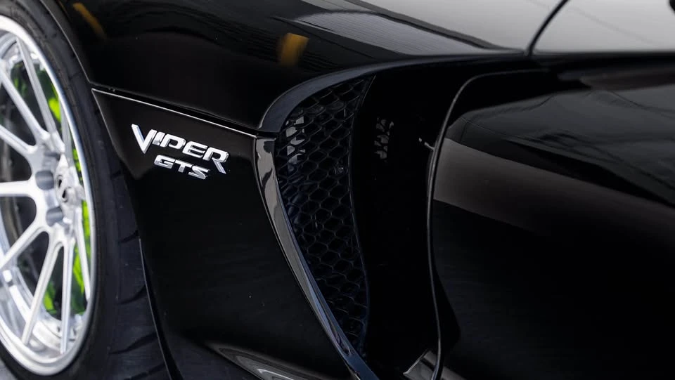 2014 Dodge Viper 5th Gen - Image 5 of 9