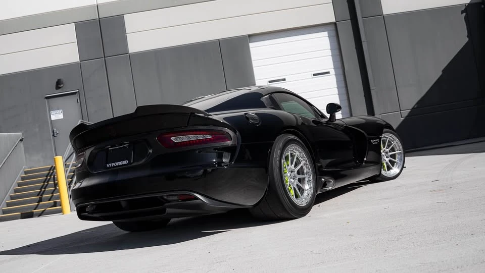 2014 Dodge Viper 5th Gen - Image 2 of 9