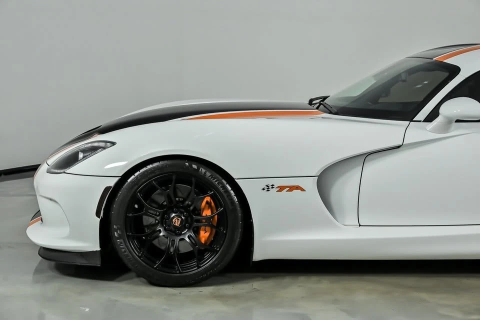 2014 Dodge Viper 5th Gen - Image 7 of 20