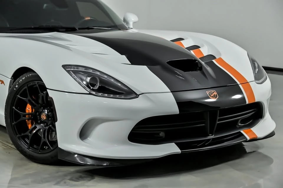 2014 Dodge Viper 5th Gen - Image 3 of 20
