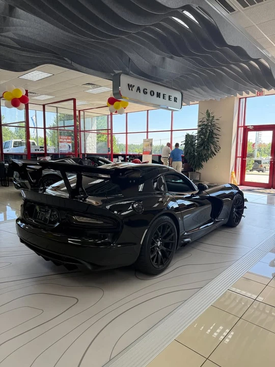 2014 Dodge Viper 5th Gen - Image 4 of 10