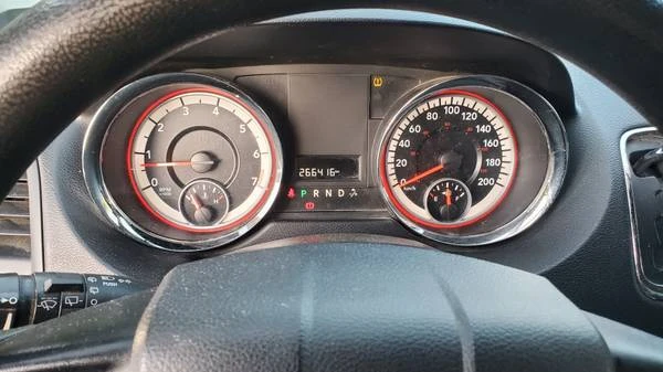 2014 Dodge Caravan - Image 5 of 8
