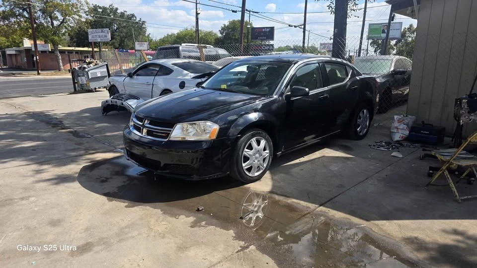 2014 Dodge Avenger Sedan - Image 3 of 3