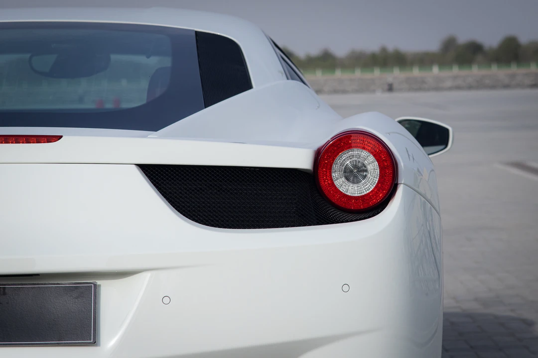 2014 Ferrari 458 Italia - Image 14 of 31