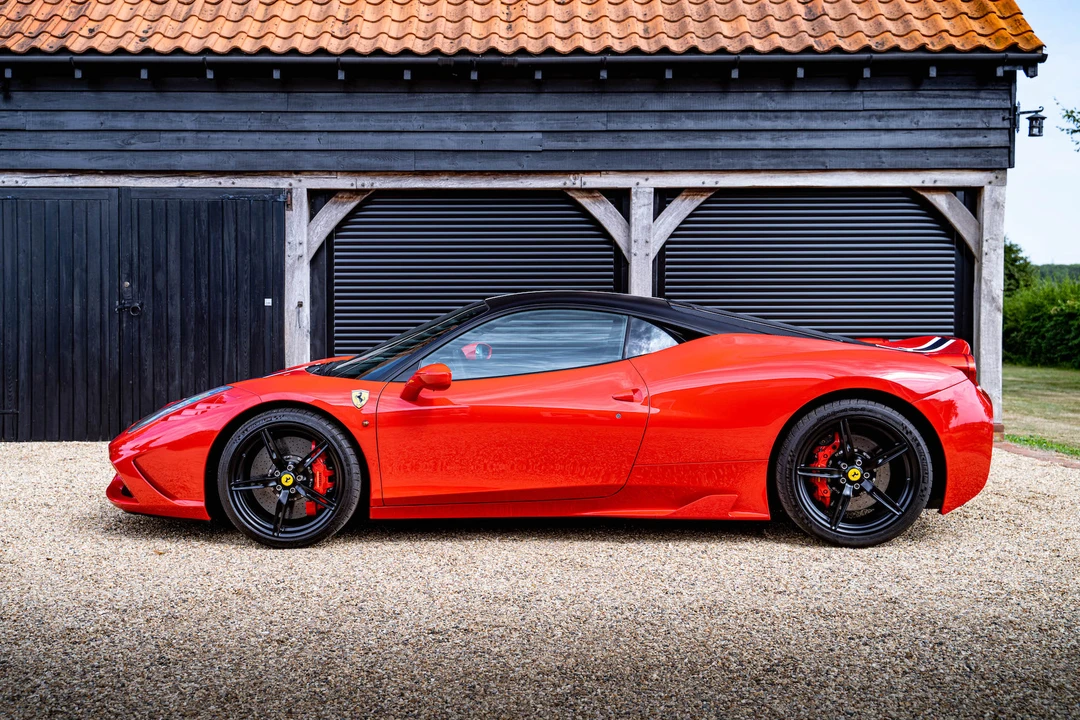 2014 Ferrari 458 Speciale - Image 19 of 31