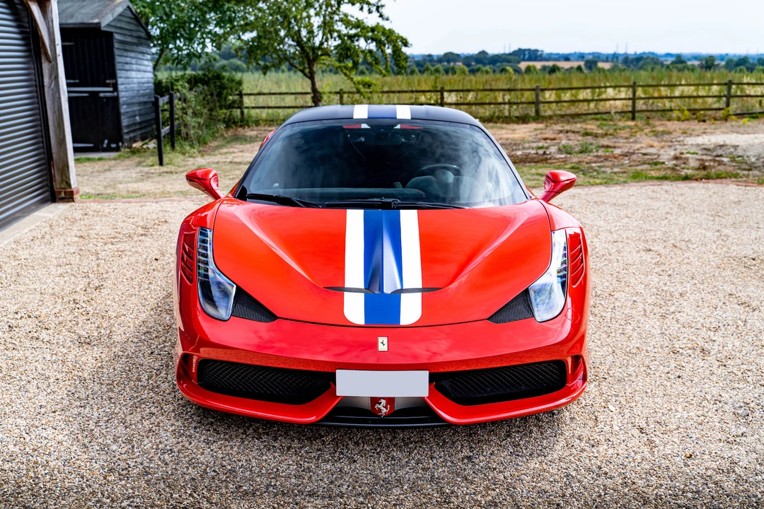 2014 Ferrari 458 Speciale - Image 17 of 31