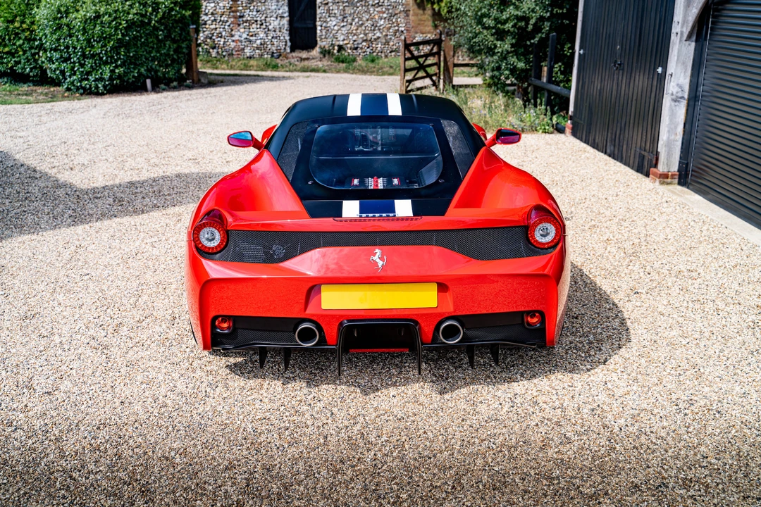 2014 Ferrari 458 Speciale - Image 21 of 31