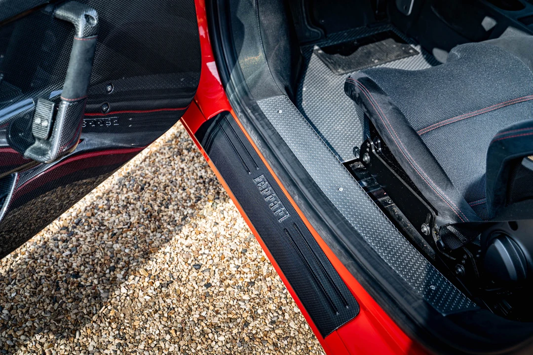 2014 Ferrari 458 Speciale - Image 26 of 31