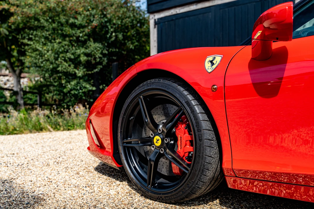 2014 Ferrari 458 Speciale - Image 24 of 31