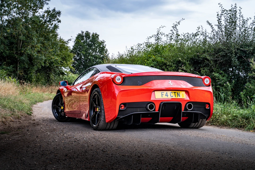 2014 Ferrari 458 Speciale - Image 11 of 31