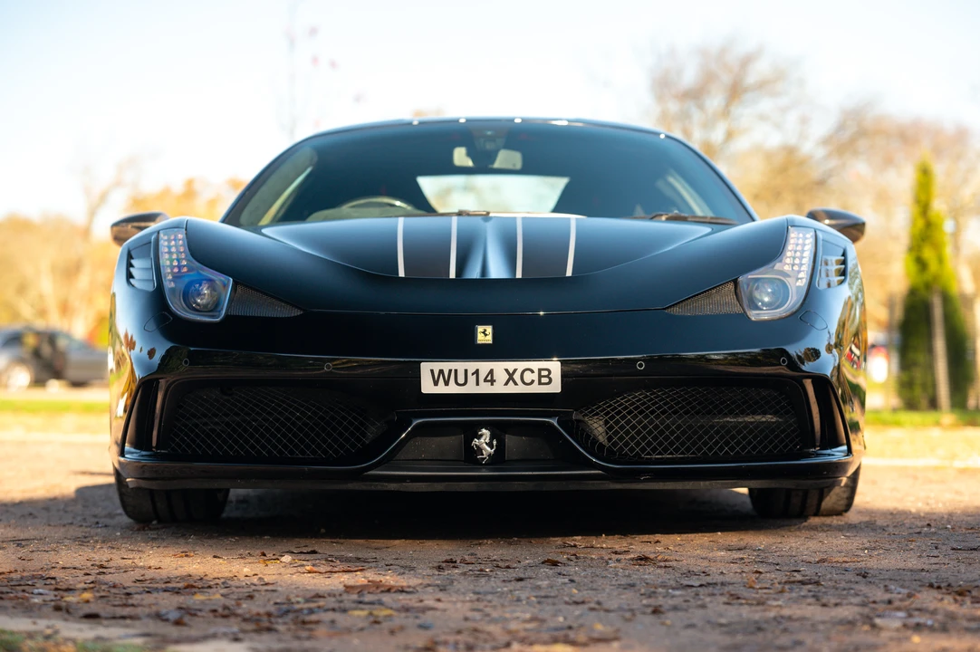 2014 Ferrari 458 Speciale - Image 12 of 31