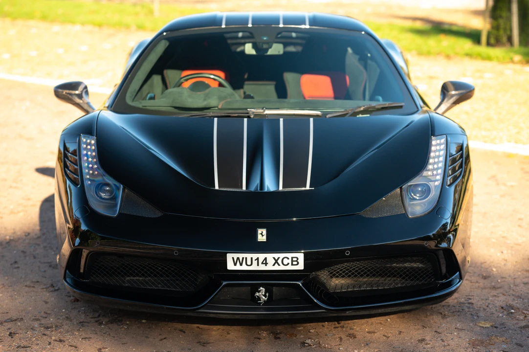 2014 Ferrari 458 Speciale - Image 8 of 31