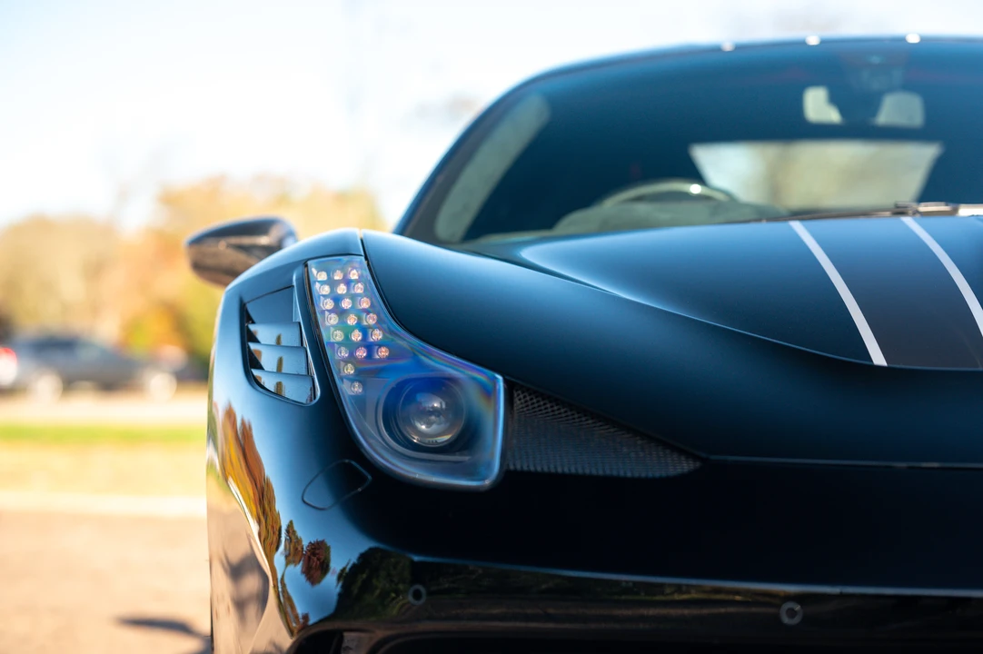 2014 Ferrari 458 Speciale - Image 24 of 31