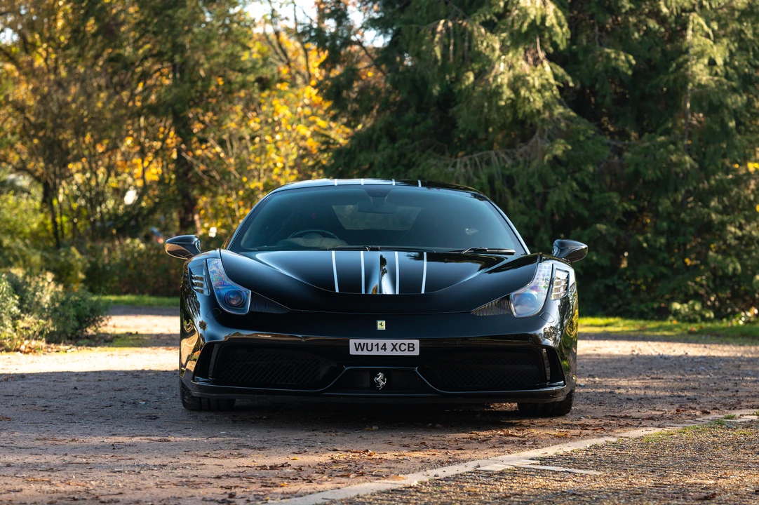 2014 Ferrari 458 Speciale - Image 10 of 31