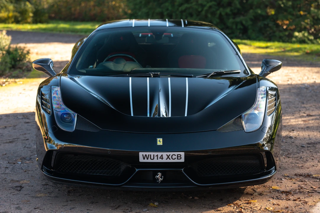 2014 Ferrari 458 Speciale - Image 11 of 31