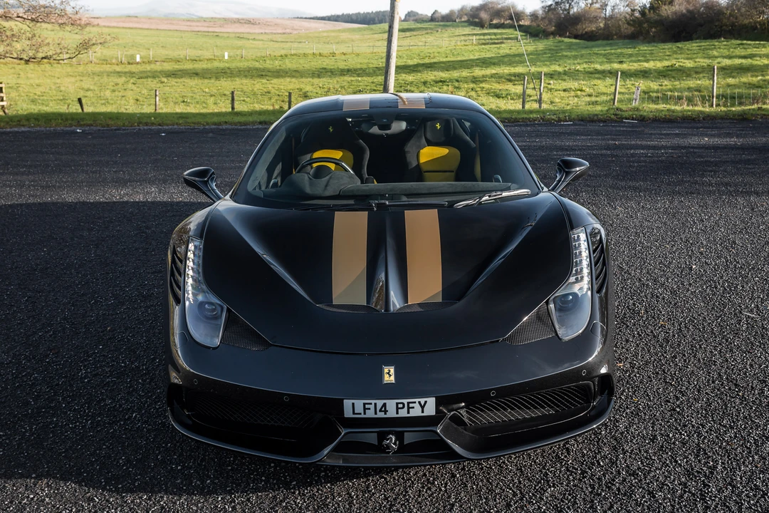 2014 Ferrari 458 Speciale - Image 15 of 31