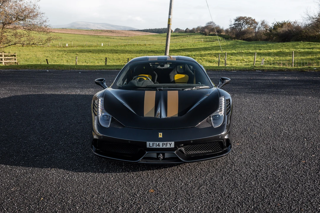 2014 Ferrari 458 Speciale - Image 4 of 31