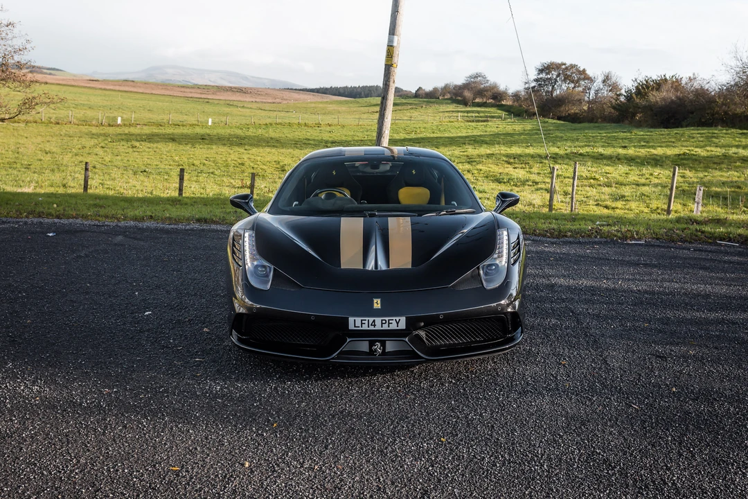 2014 Ferrari 458 Speciale - Image 8 of 31