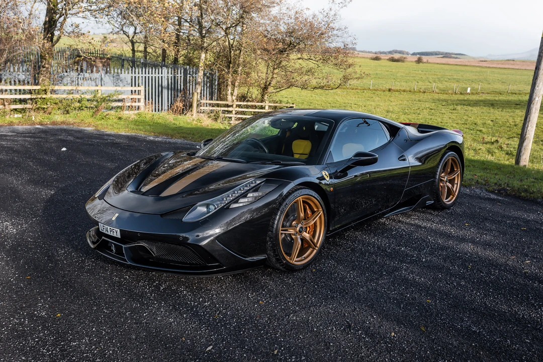 2014 Ferrari 458 Speciale - Image 11 of 31