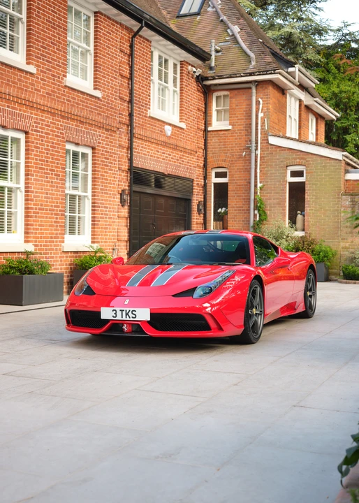 2014 Ferrari 458 Speciale - Image 4 of 31
