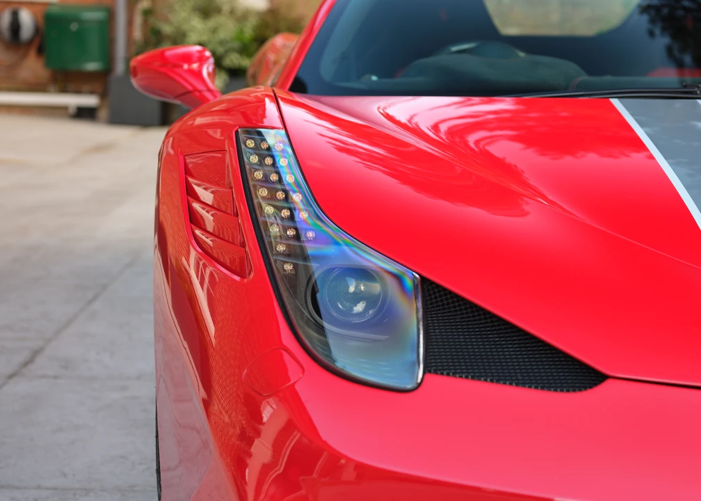 2014 Ferrari 458 Speciale - Image 19 of 31