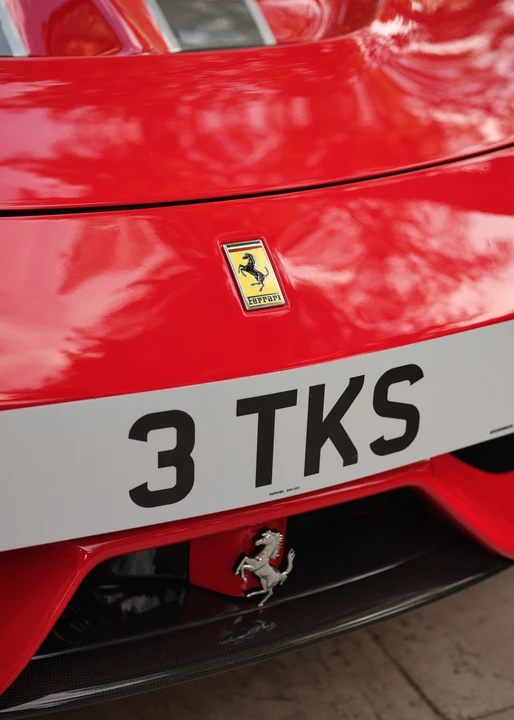 2014 Ferrari 458 Speciale - Image 24 of 31