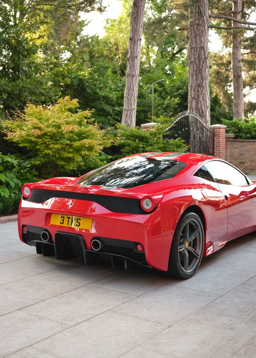 2014 Ferrari 458 Speciale - Image 16 of 31